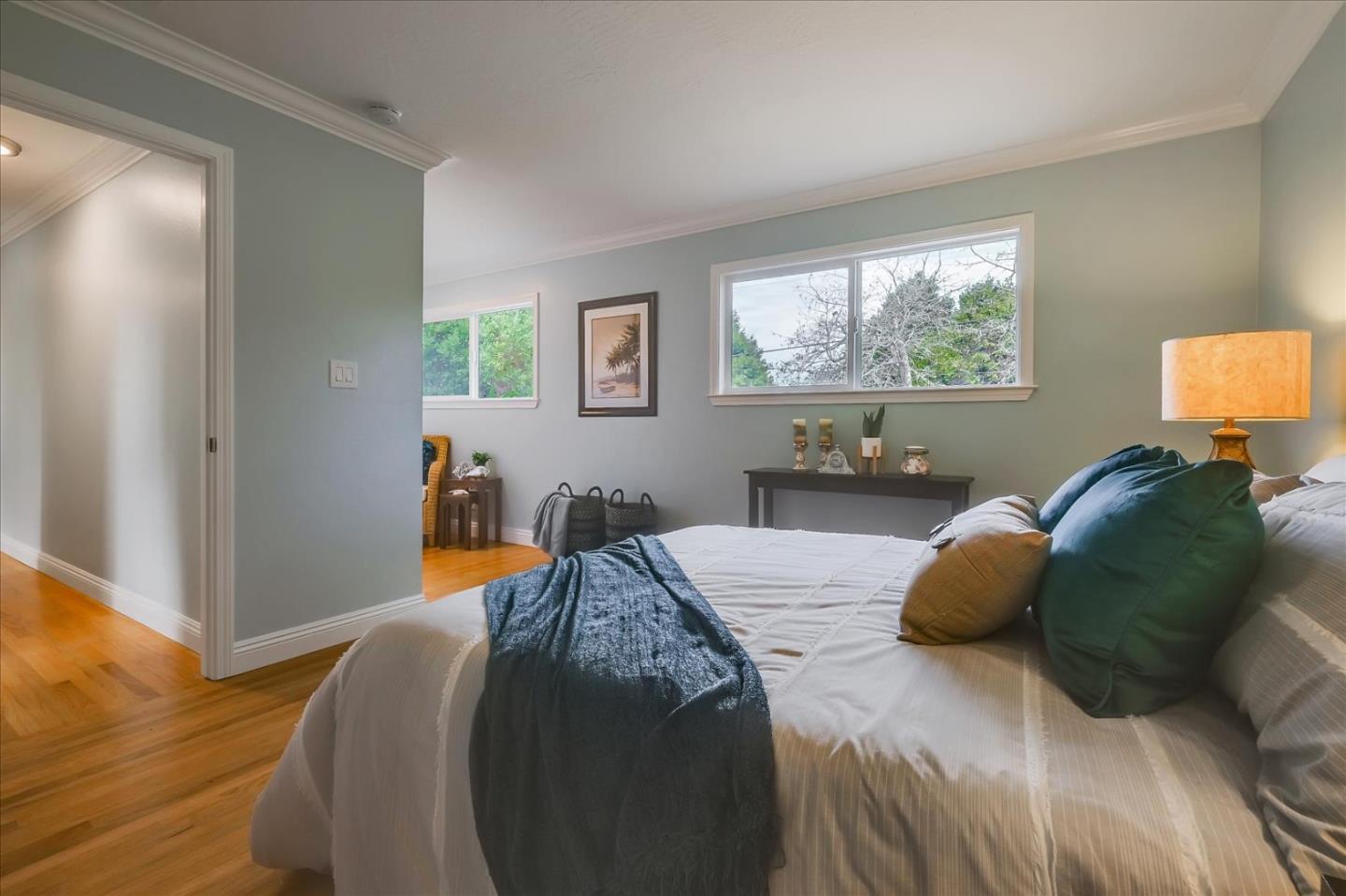 Detail Gallery Image 21 of 61 For 621 Monterey Ave, Capitola,  CA 95010 - 5 Beds | 2/1 Baths