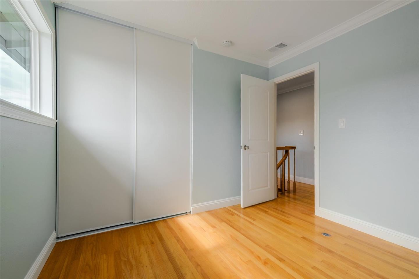 Detail Gallery Image 26 of 61 For 621 Monterey Ave, Capitola,  CA 95010 - 5 Beds | 2/1 Baths