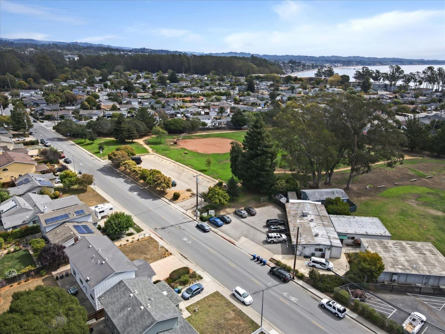Detail Gallery Image 61 of 61 For 621 Monterey Ave, Capitola,  CA 95010 - 5 Beds | 2/1 Baths