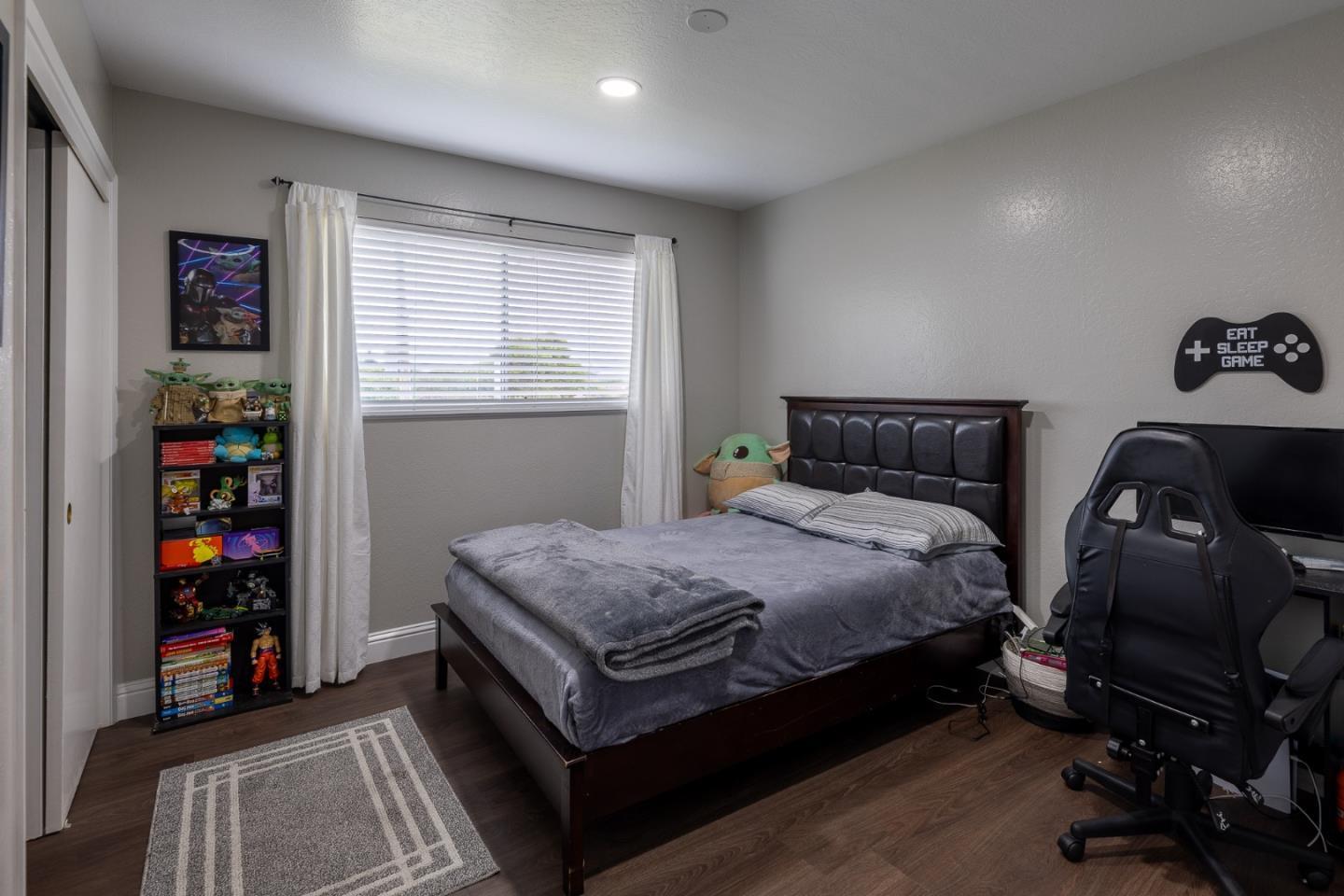 Detail Gallery Image 14 of 25 For 808 Saratoga Dr, Salinas,  CA 93906 - 3 Beds | 2 Baths