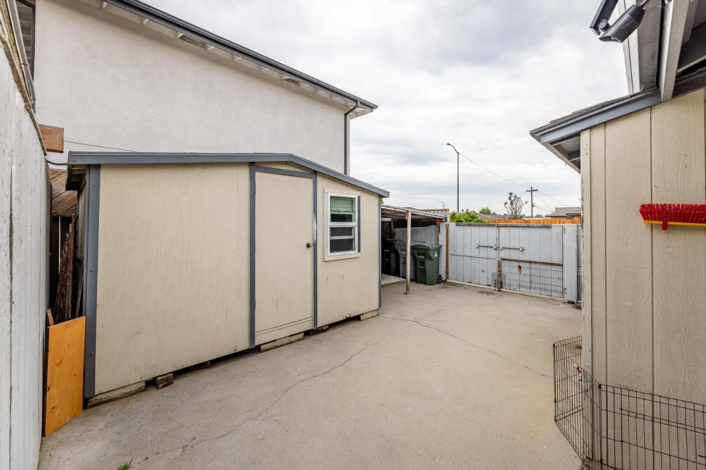 Detail Gallery Image 22 of 25 For 808 Saratoga Dr, Salinas,  CA 93906 - 3 Beds | 2 Baths