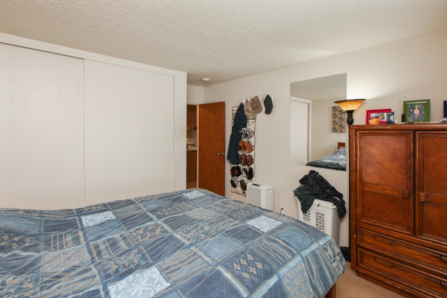 Detail Gallery Image 25 of 45 For 2200 Village Ct, Belmont,  CA 94002 - – Beds | – Baths