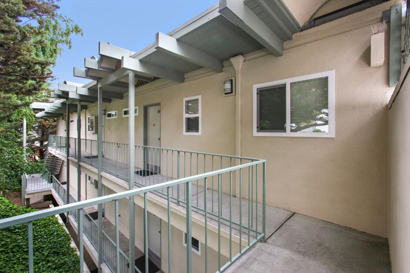Detail Gallery Image 35 of 45 For 2200 Village Ct, Belmont,  CA 94002 - – Beds | – Baths