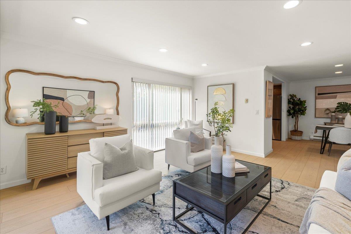 Detail Gallery Image 10 of 21 For 1031 Crestview Dr #101,  Mountain View,  CA 94040 - 1 Beds | 1 Baths
