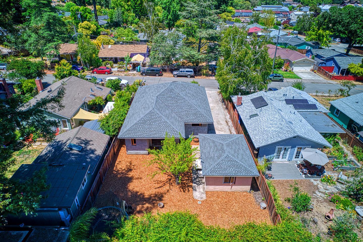 Detail Gallery Image 3 of 34 For 243 Ada Ave, Felton,  CA 95018 - – Beds | – Baths