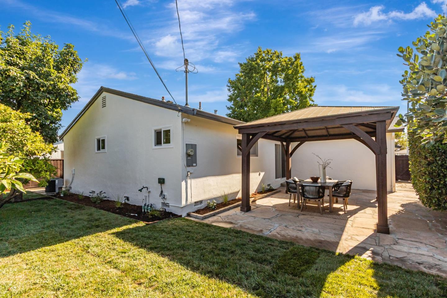 Detail Gallery Image 39 of 45 For 890 Silacci Dr, Campbell,  CA 95008 - 3 Beds | 2 Baths
