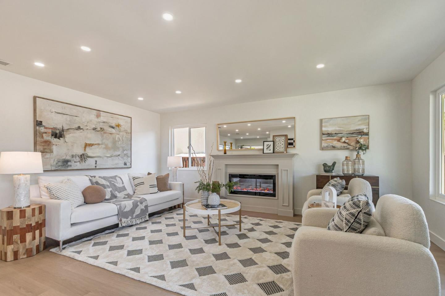 Detail Gallery Image 5 of 45 For 890 Silacci Dr, Campbell,  CA 95008 - 3 Beds | 2 Baths