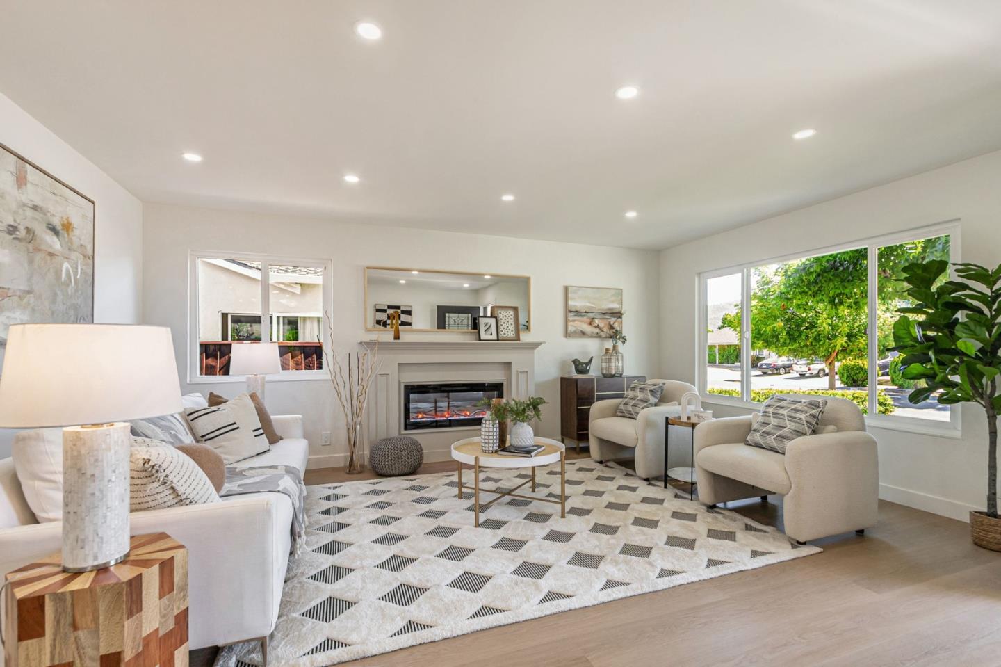 Detail Gallery Image 6 of 45 For 890 Silacci Dr, Campbell,  CA 95008 - 3 Beds | 2 Baths