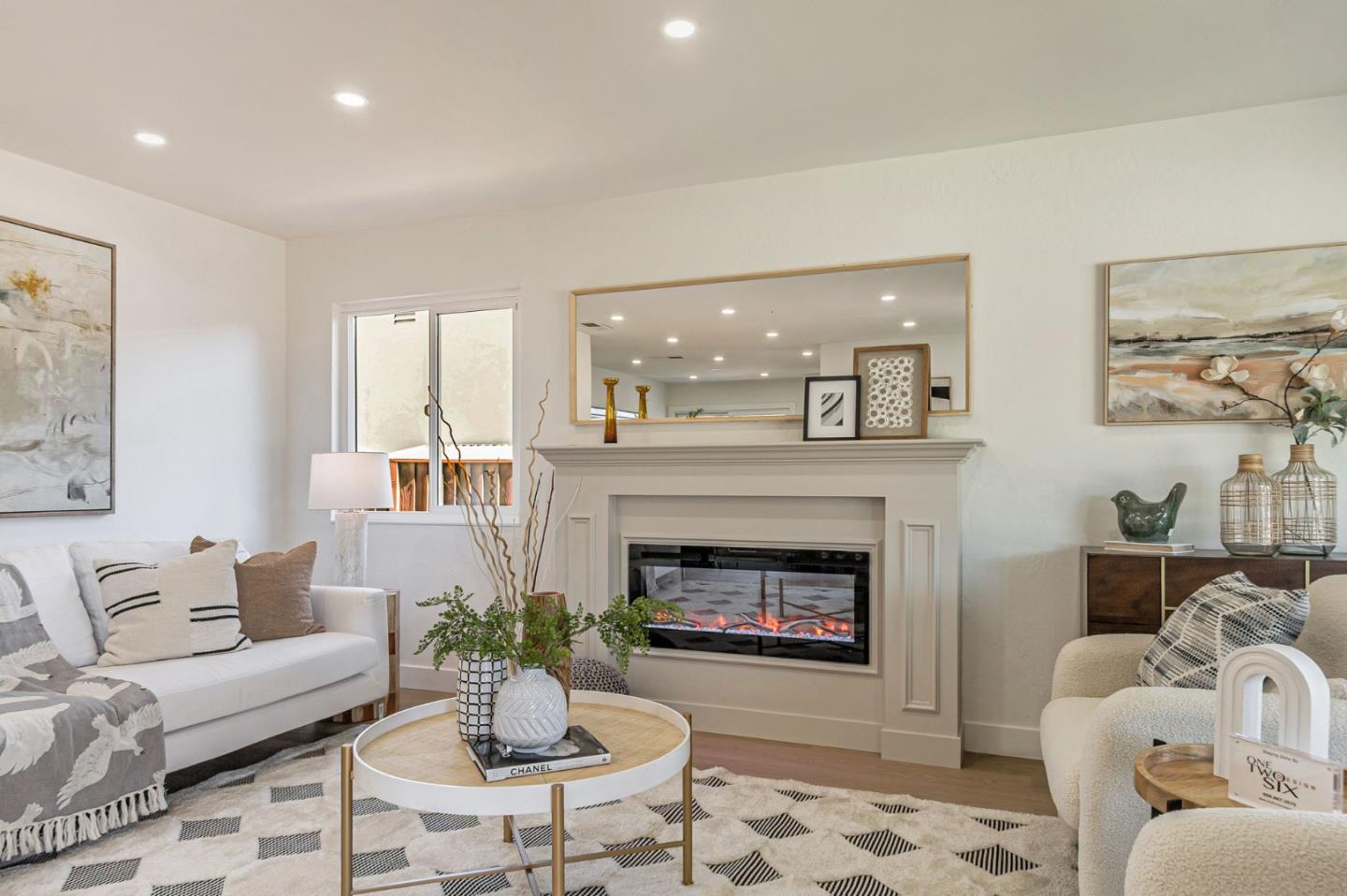 Detail Gallery Image 7 of 45 For 890 Silacci Dr, Campbell,  CA 95008 - 3 Beds | 2 Baths