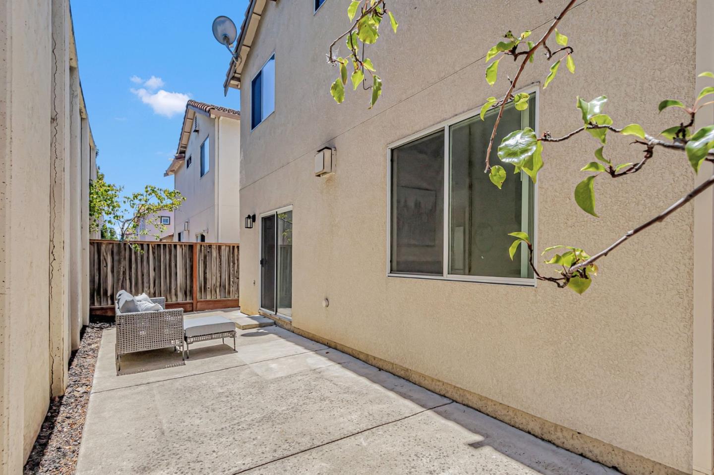 Detail Gallery Image 43 of 55 For 2213 Wigeon Ct, San Leandro,  CA 94579 - 3 Beds | 2/1 Baths
