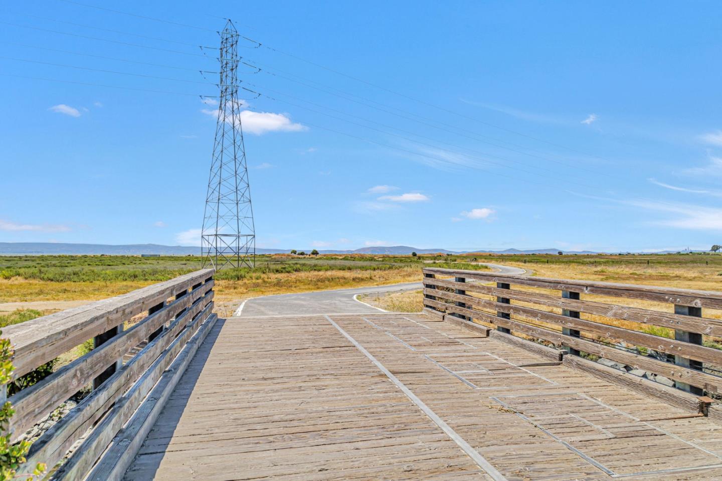 Detail Gallery Image 53 of 55 For 2213 Wigeon Ct, San Leandro,  CA 94579 - 3 Beds | 2/1 Baths