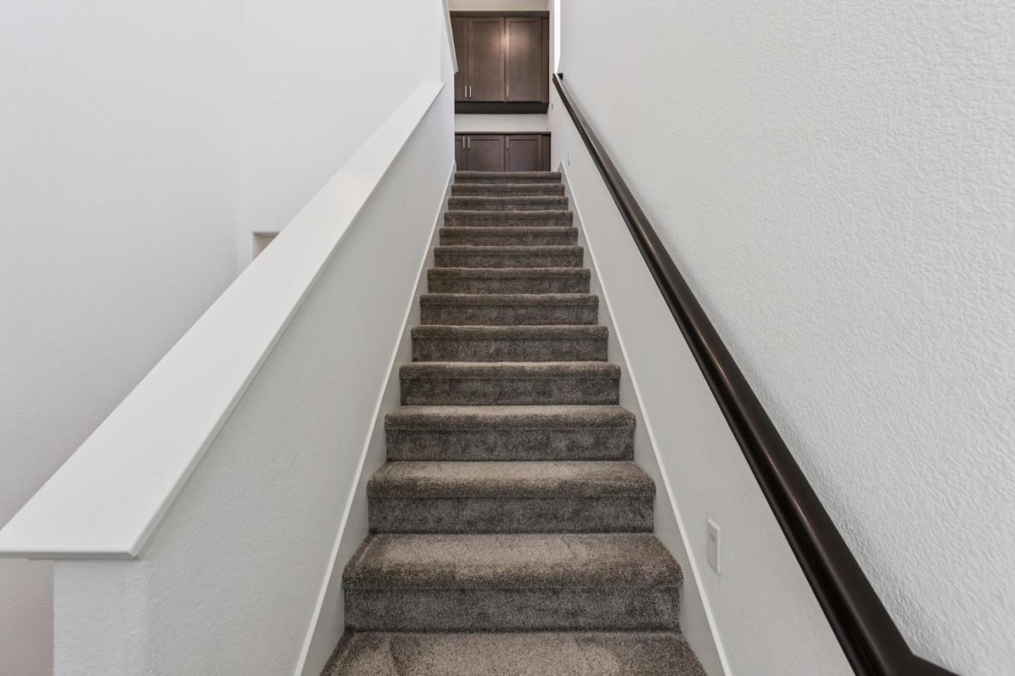 Detail Gallery Image 22 of 53 For 8908 Upbeat Way, Elk Grove,  CA 95757 - 3 Beds | 2/1 Baths