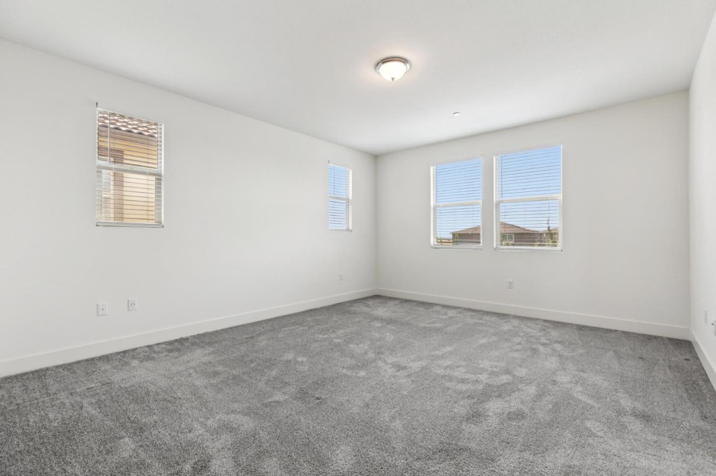 Detail Gallery Image 25 of 53 For 8908 Upbeat Way, Elk Grove,  CA 95757 - 3 Beds | 2/1 Baths