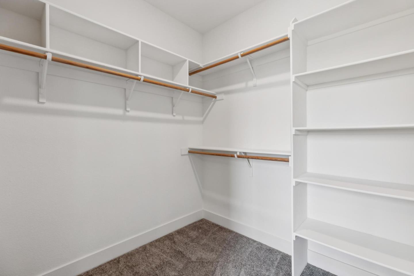 Detail Gallery Image 31 of 53 For 8908 Upbeat Way, Elk Grove,  CA 95757 - 3 Beds | 2/1 Baths