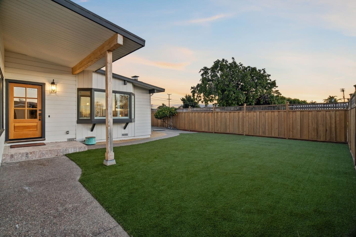 Detail Gallery Image 16 of 21 For 2002 Polk Ave, San Mateo,  CA 94403 - 3 Beds | 2 Baths