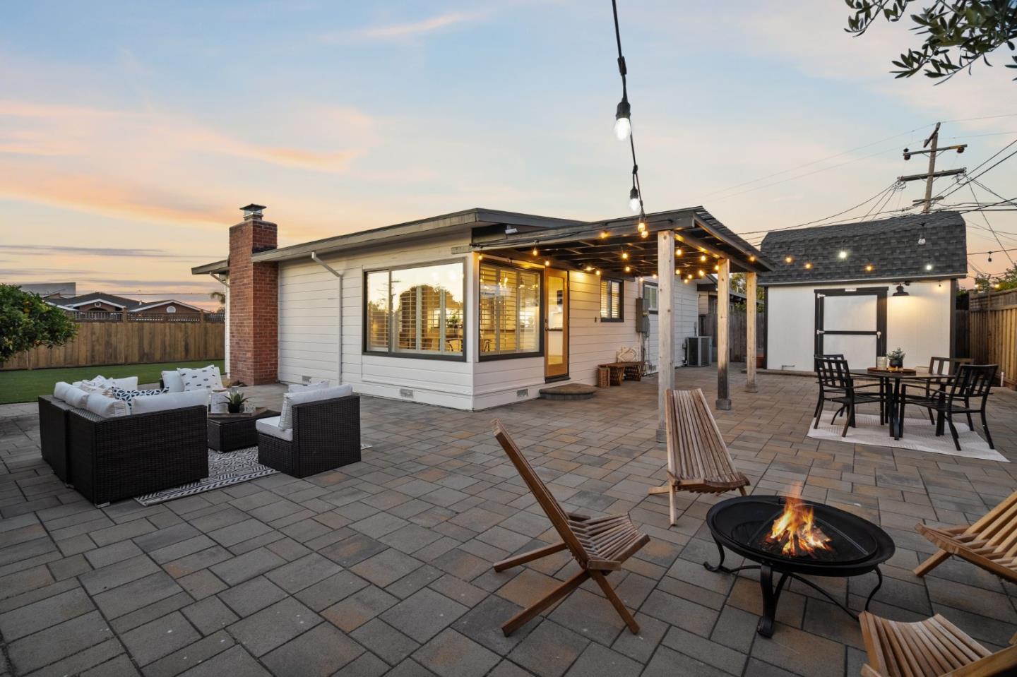 Detail Gallery Image 18 of 21 For 2002 Polk Ave, San Mateo,  CA 94403 - 3 Beds | 2 Baths
