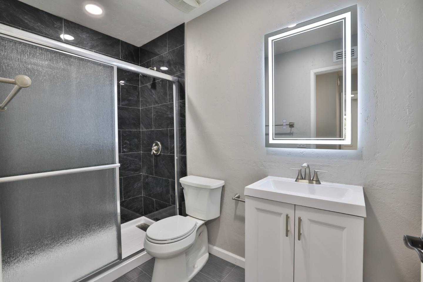 Detail Gallery Image 10 of 30 For 365 San Andreas Dr, Milpitas,  CA 95035 - 3 Beds | 2 Baths