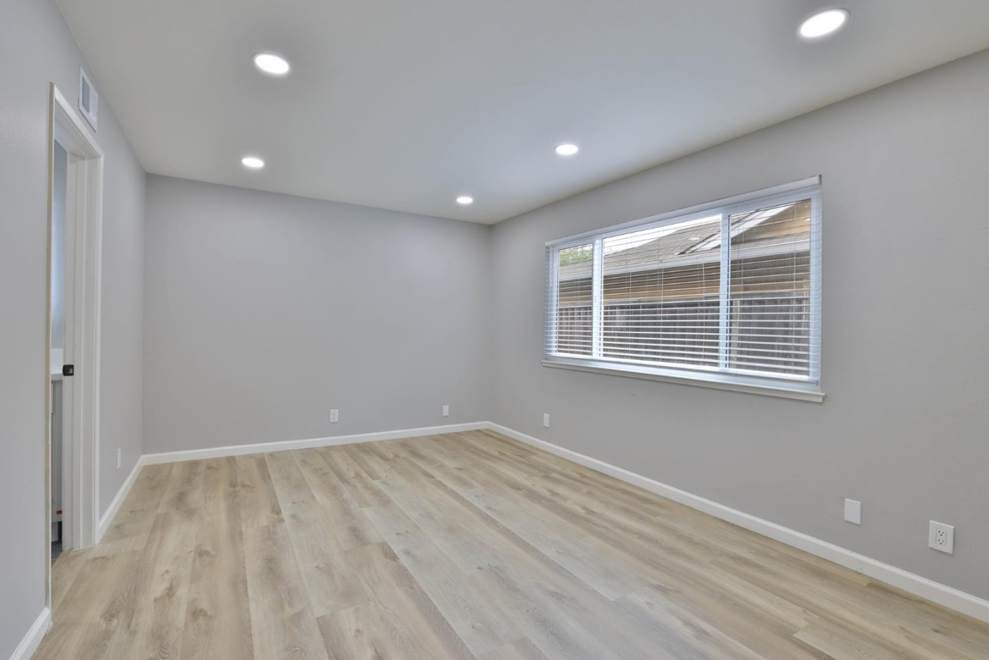 Detail Gallery Image 11 of 30 For 365 San Andreas Dr, Milpitas,  CA 95035 - 3 Beds | 2 Baths