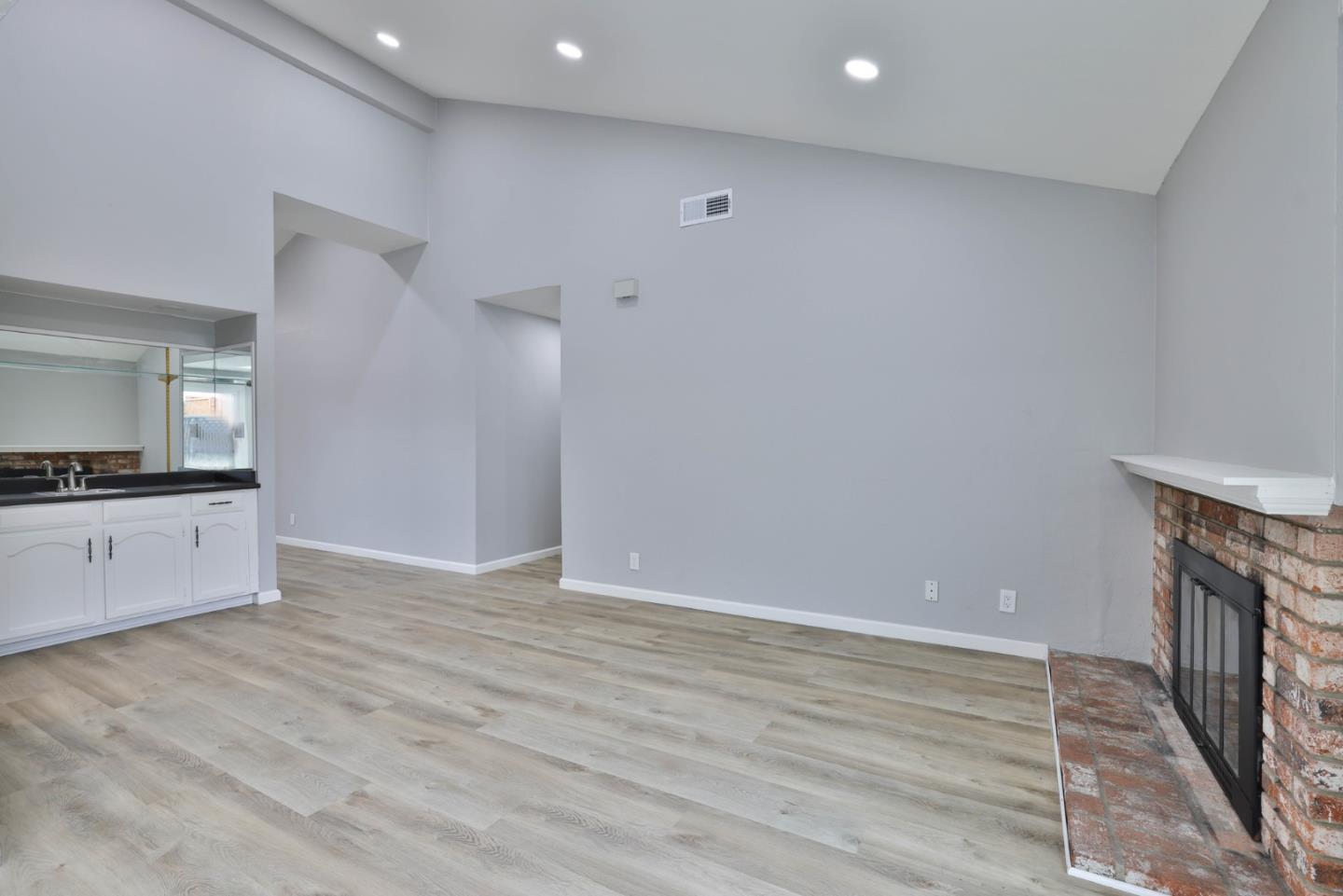 Detail Gallery Image 21 of 30 For 365 San Andreas Dr, Milpitas,  CA 95035 - 3 Beds | 2 Baths