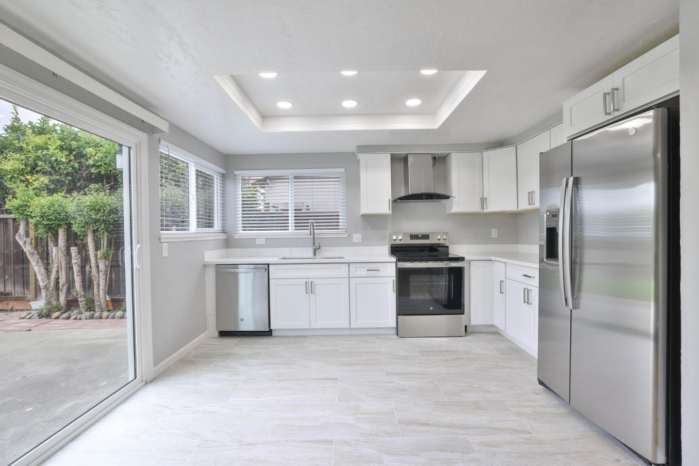 Detail Gallery Image 9 of 30 For 365 San Andreas Dr, Milpitas,  CA 95035 - 3 Beds | 2 Baths