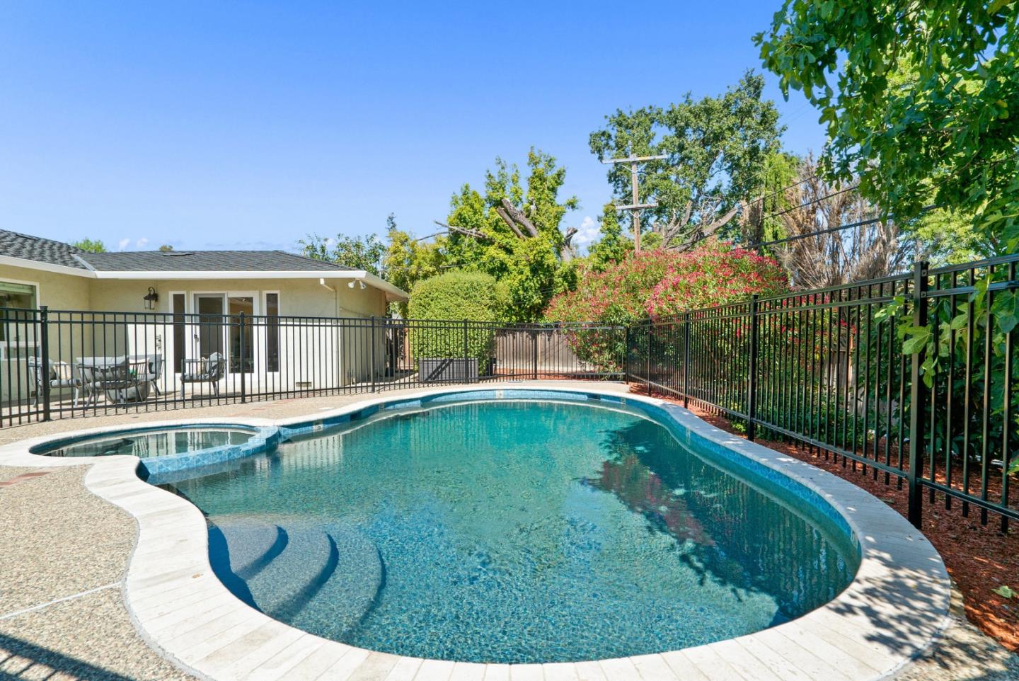 Detail Gallery Image 57 of 67 For 247 Marchmont Dr, Los Gatos,  CA 95032 - 3 Beds | 2/1 Baths