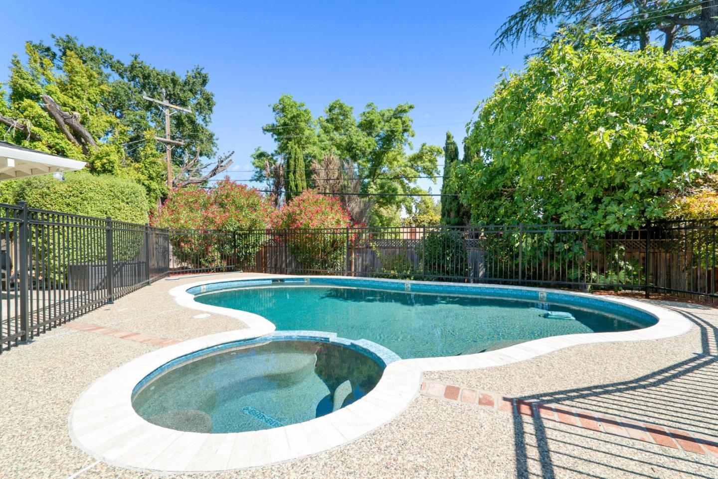 Detail Gallery Image 60 of 67 For 247 Marchmont Dr, Los Gatos,  CA 95032 - 3 Beds | 2/1 Baths