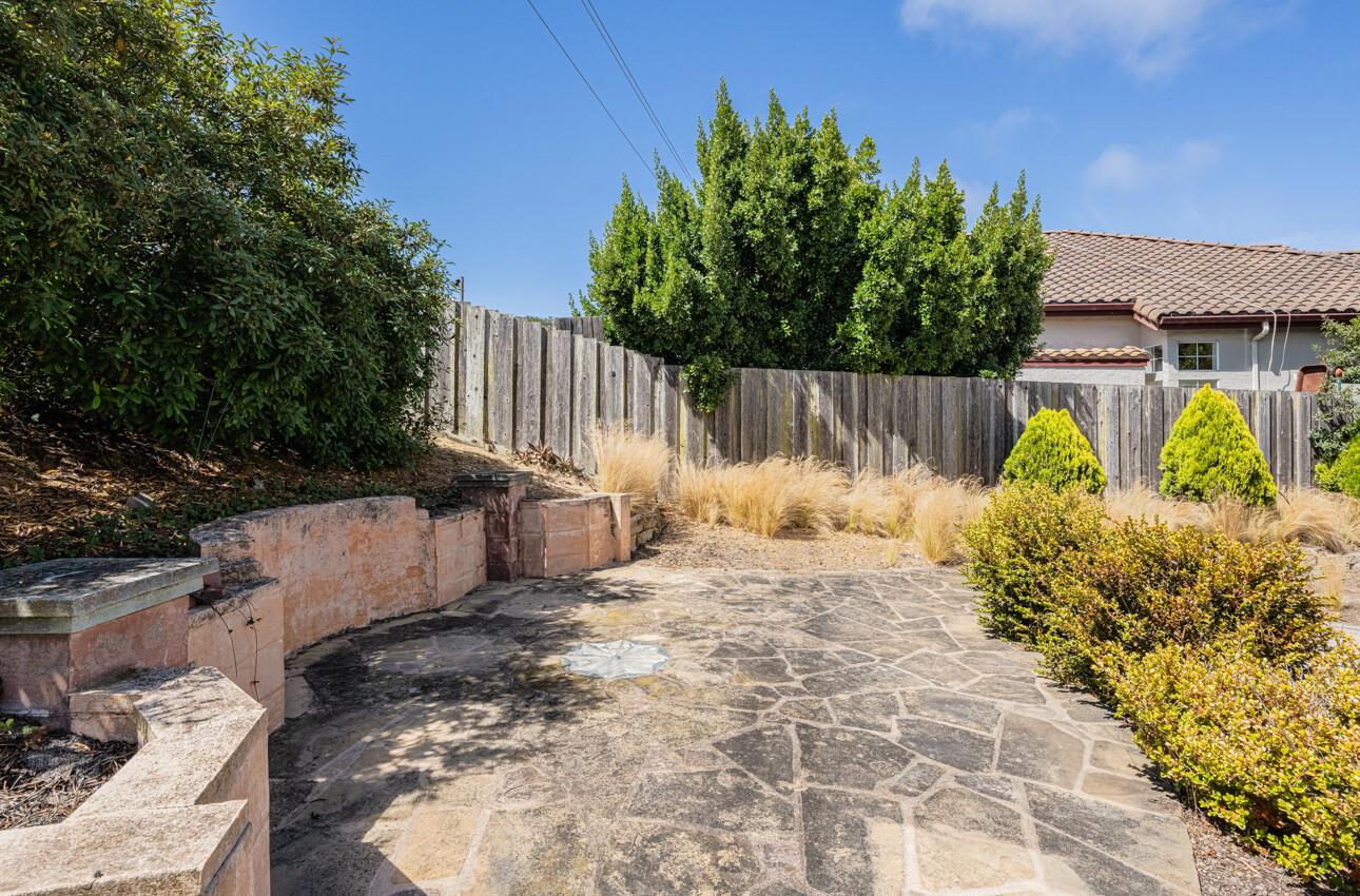 Detail Gallery Image 25 of 44 For 337 Quebrada Del Mar Rd, Marina,  CA 93933 - 4 Beds | 2/1 Baths