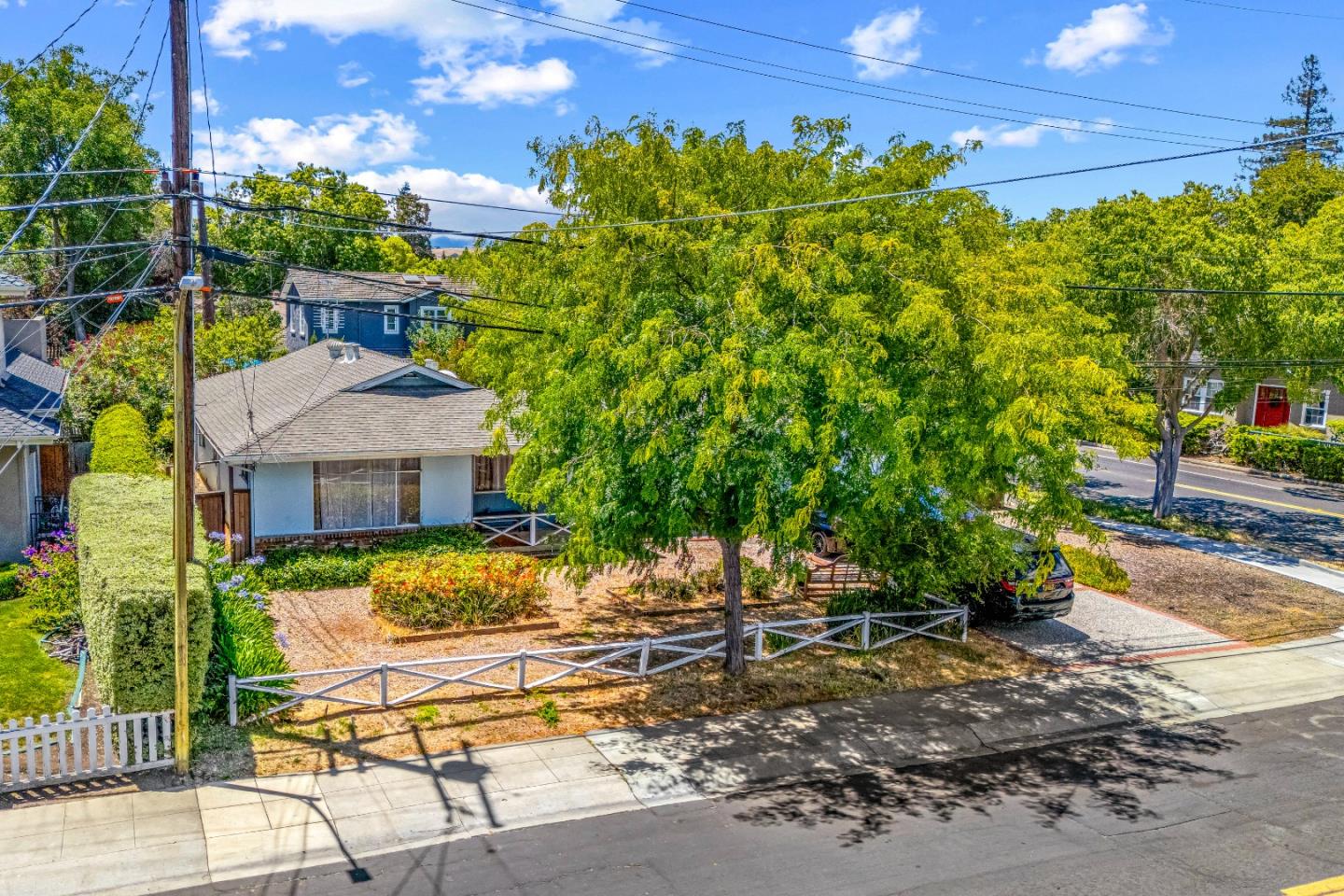 Detail Gallery Image 14 of 39 For 3160 Waverley Street, Palo Alto,  CA 94306 - 3 Beds | 2 Baths