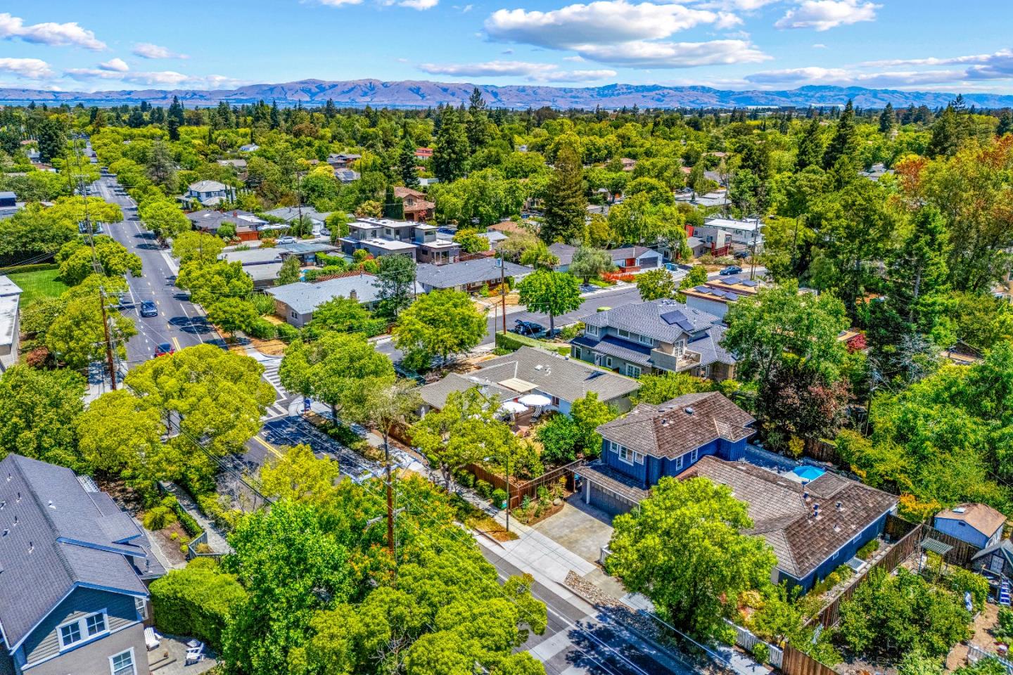 Detail Gallery Image 22 of 39 For 3160 Waverley Street, Palo Alto,  CA 94306 - 3 Beds | 2 Baths