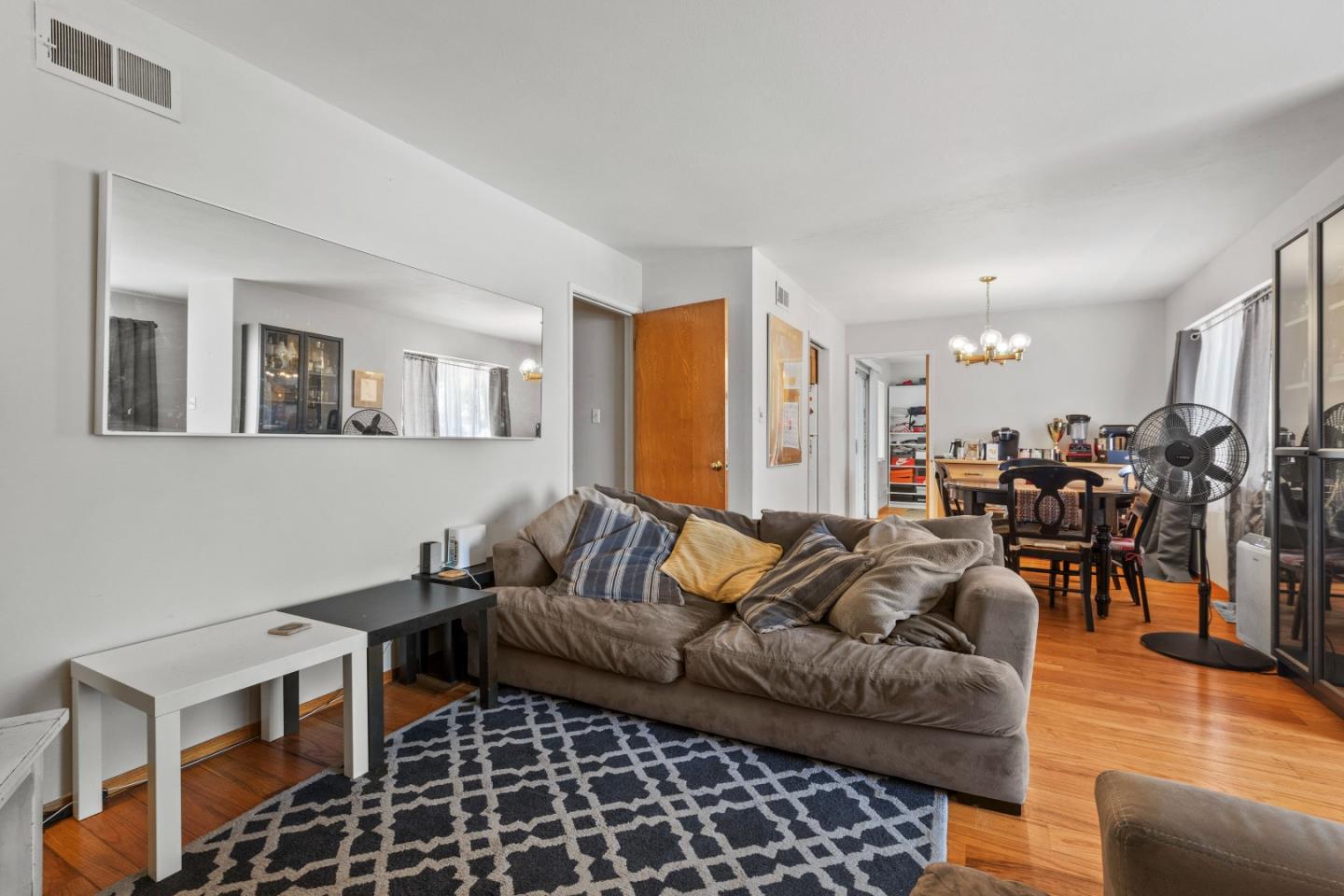 Detail Gallery Image 37 of 39 For 3160 Waverley Street, Palo Alto,  CA 94306 - 3 Beds | 2 Baths