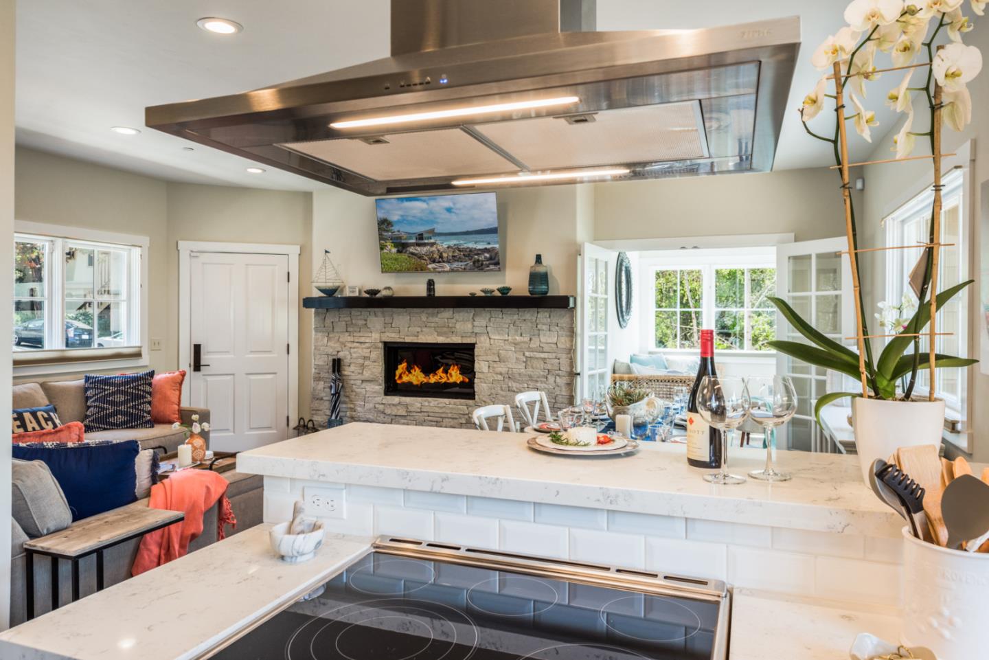Detail Gallery Image 19 of 28 For 3761 3761 Monte Verde St, Carmel,  CA 93921 - 2 Beds | 2 Baths