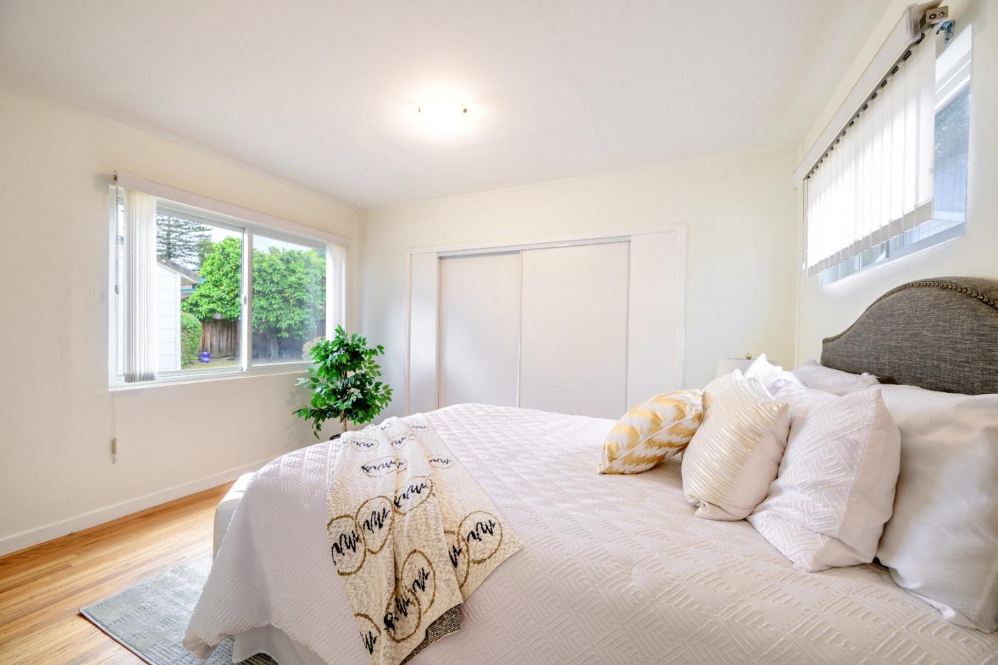 Detail Gallery Image 14 of 46 For 311 Linden Ave, San Bruno,  CA 94066 - 3 Beds | 2 Baths