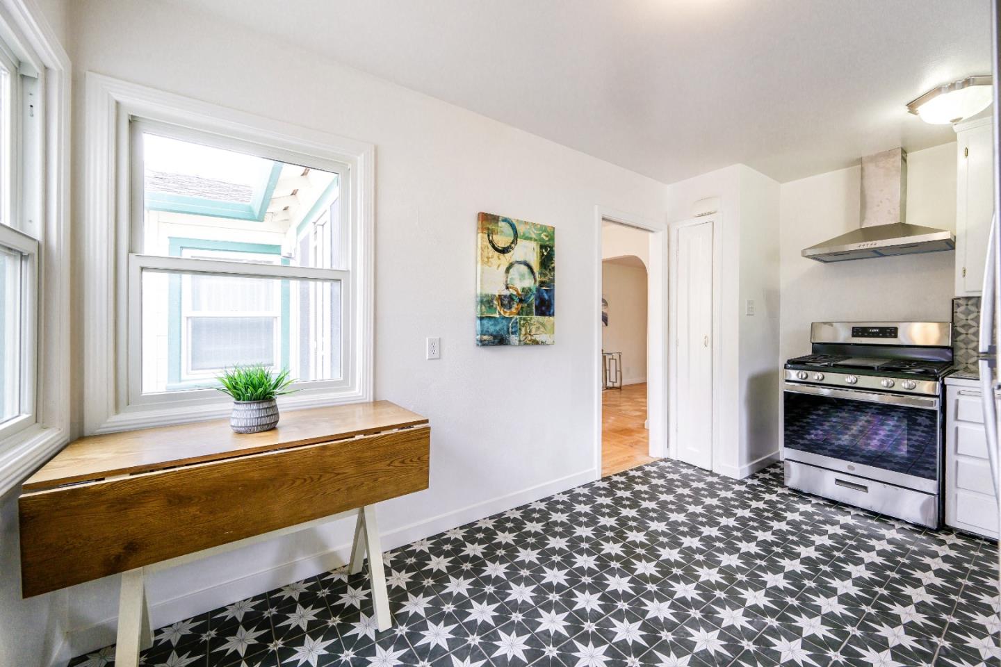 Detail Gallery Image 26 of 46 For 311 Linden Ave, San Bruno,  CA 94066 - 3 Beds | 2 Baths