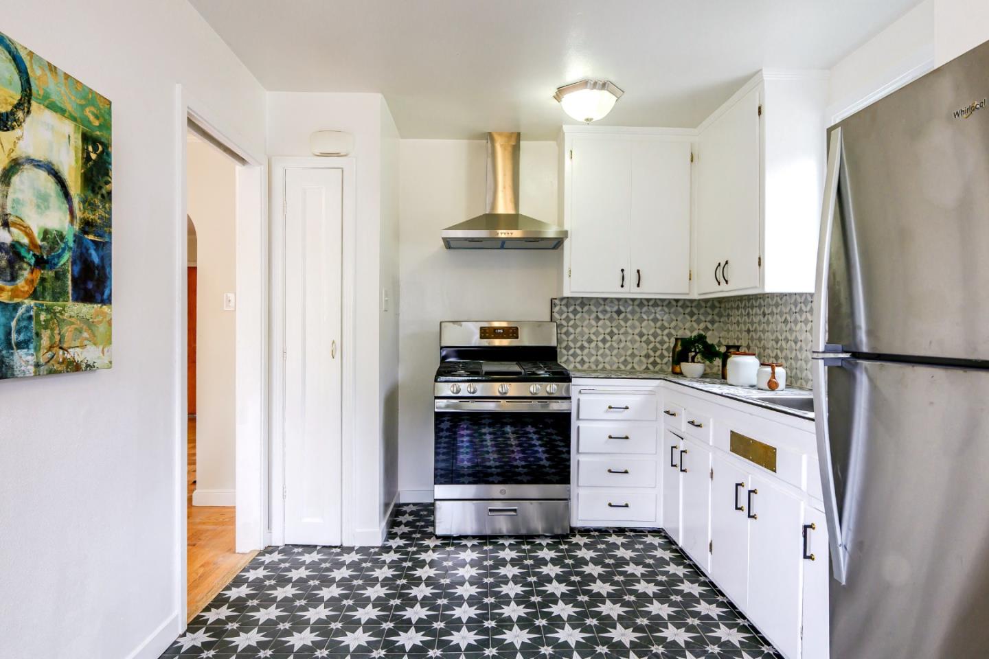 Detail Gallery Image 27 of 46 For 311 Linden Ave, San Bruno,  CA 94066 - 3 Beds | 2 Baths