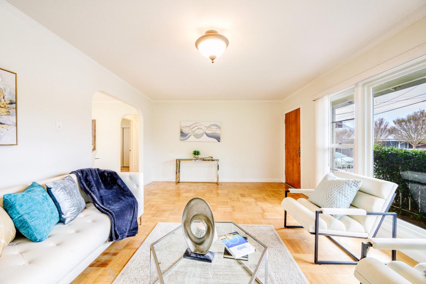 Detail Gallery Image 3 of 46 For 311 Linden Ave, San Bruno,  CA 94066 - 3 Beds | 2 Baths