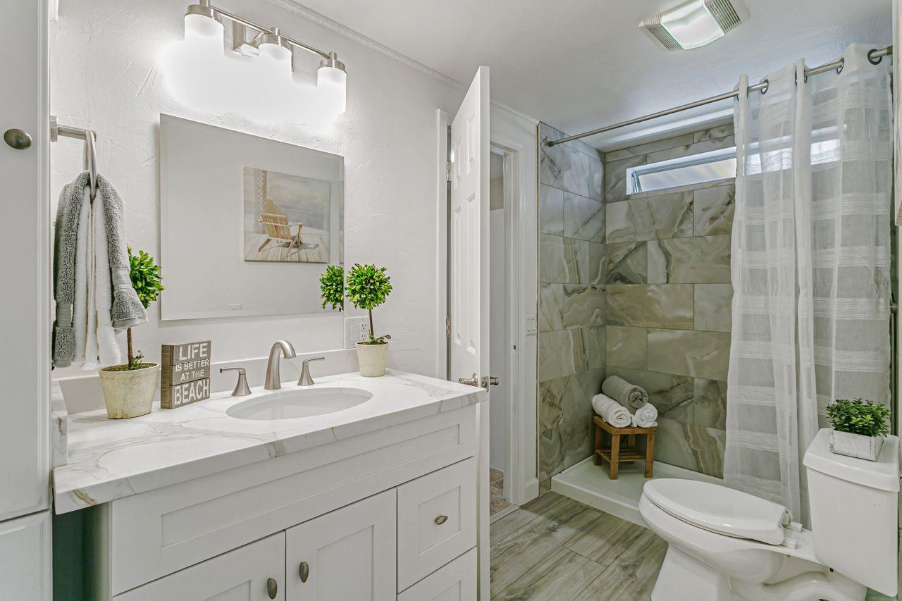 Detail Gallery Image 18 of 45 For 142 Nut Tree Lane #142,  Morgan Hill,  CA 95037 - 3 Beds | 2 Baths