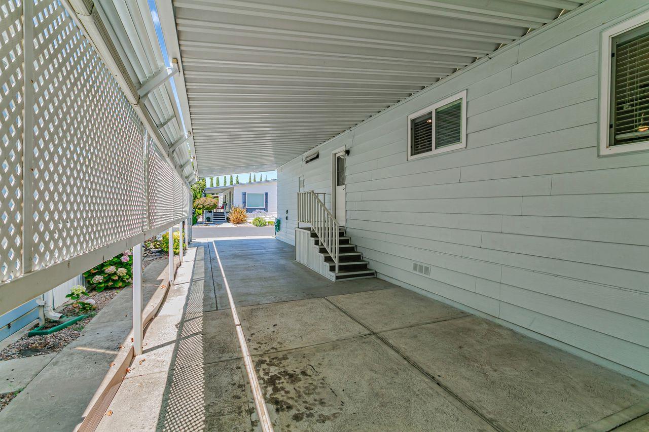Detail Gallery Image 29 of 45 For 142 Nut Tree Lane #142,  Morgan Hill,  CA 95037 - 3 Beds | 2 Baths