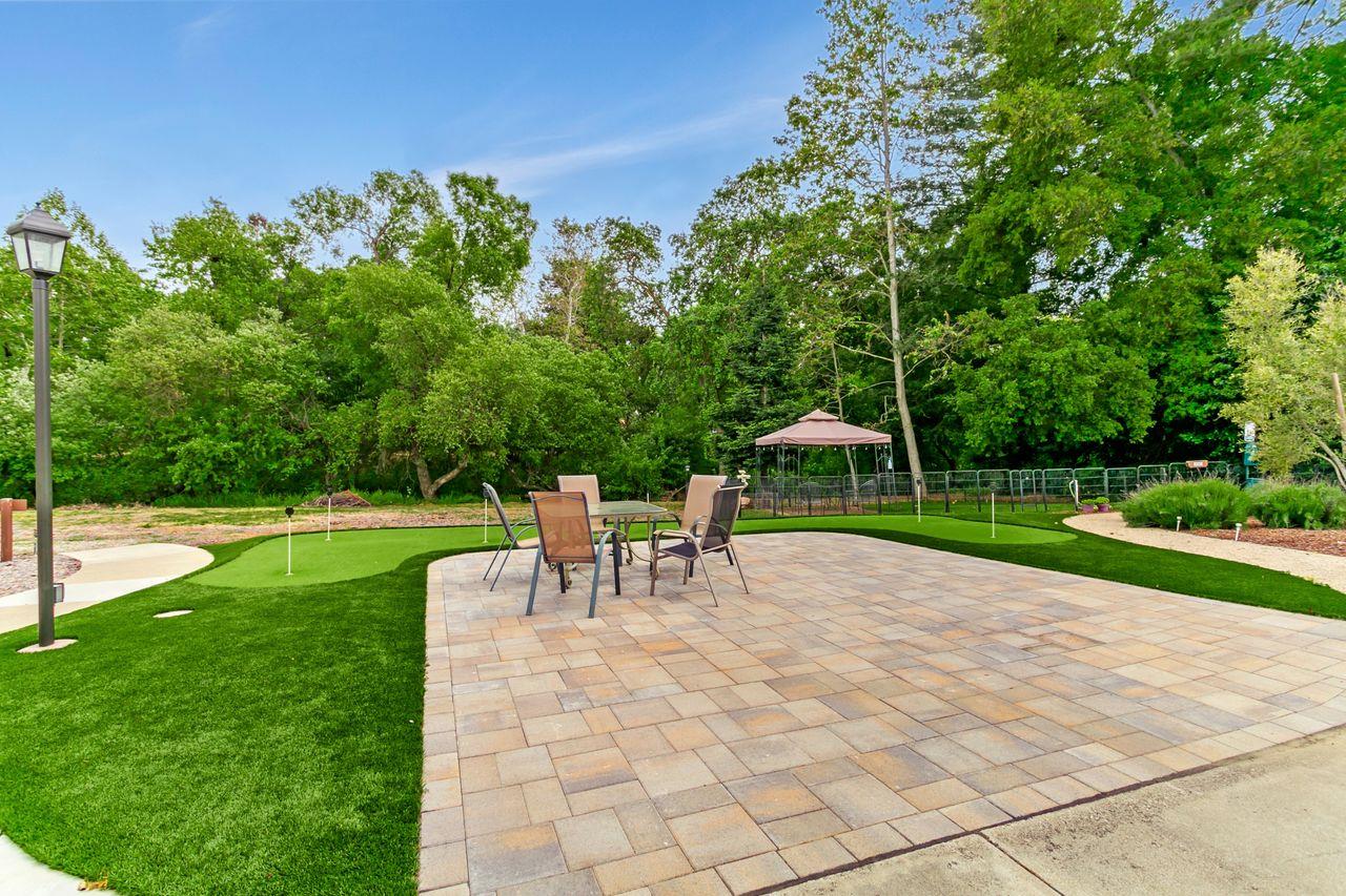 Detail Gallery Image 39 of 45 For 142 Nut Tree Lane #142,  Morgan Hill,  CA 95037 - 3 Beds | 2 Baths