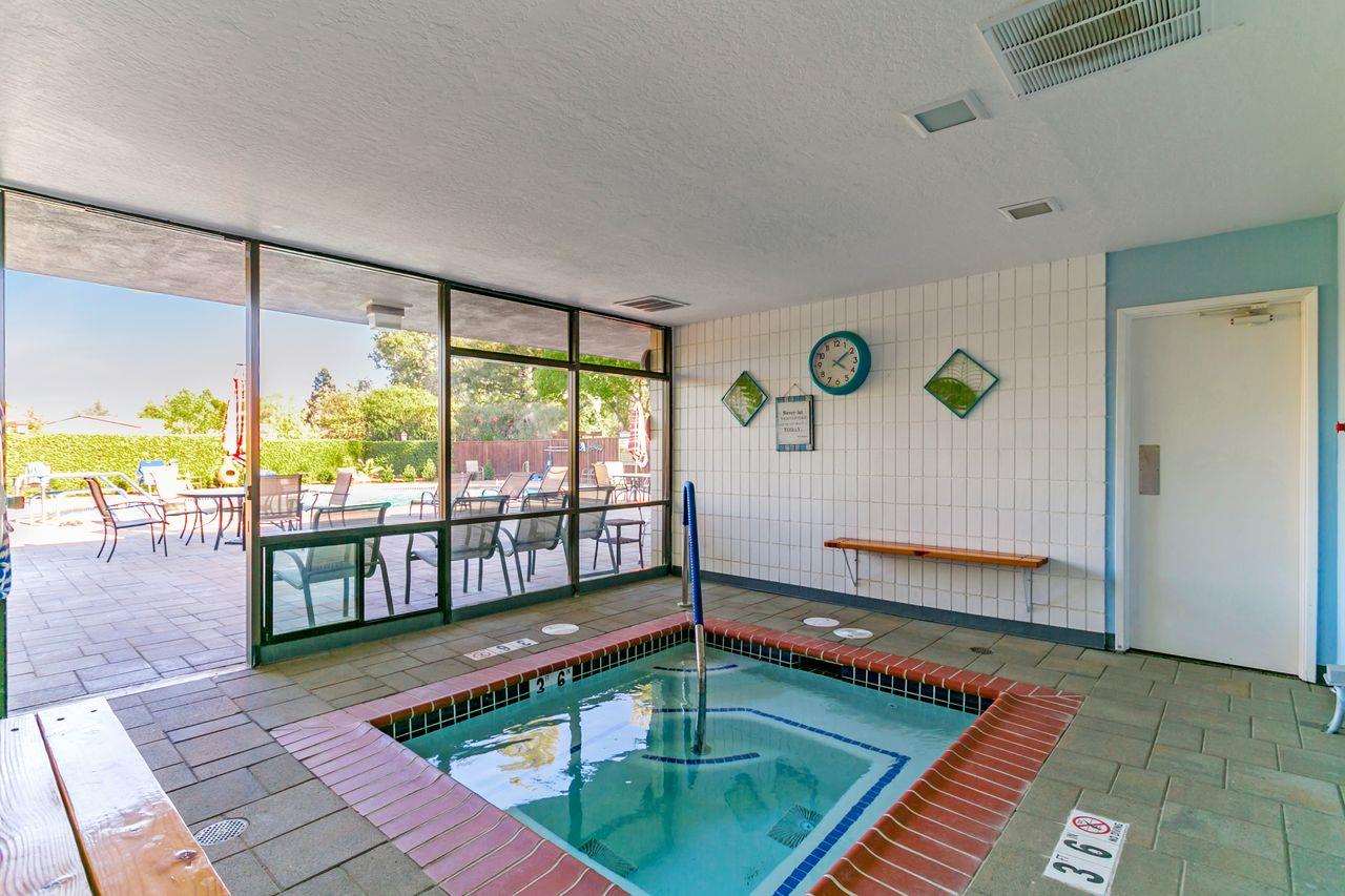 Detail Gallery Image 43 of 45 For 142 Nut Tree Lane #142,  Morgan Hill,  CA 95037 - 3 Beds | 2 Baths