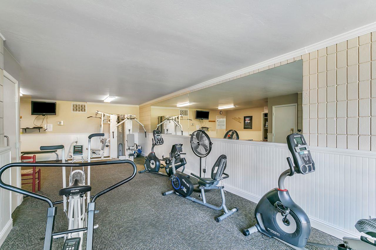 Detail Gallery Image 44 of 45 For 142 Nut Tree Lane #142,  Morgan Hill,  CA 95037 - 3 Beds | 2 Baths