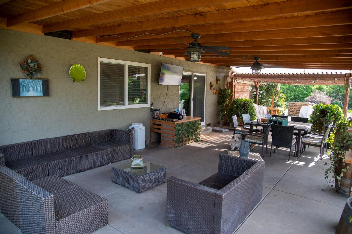 Detail Gallery Image 26 of 46 For 1355 King George Ct, San Martin,  CA 95046 - 3 Beds | 2 Baths