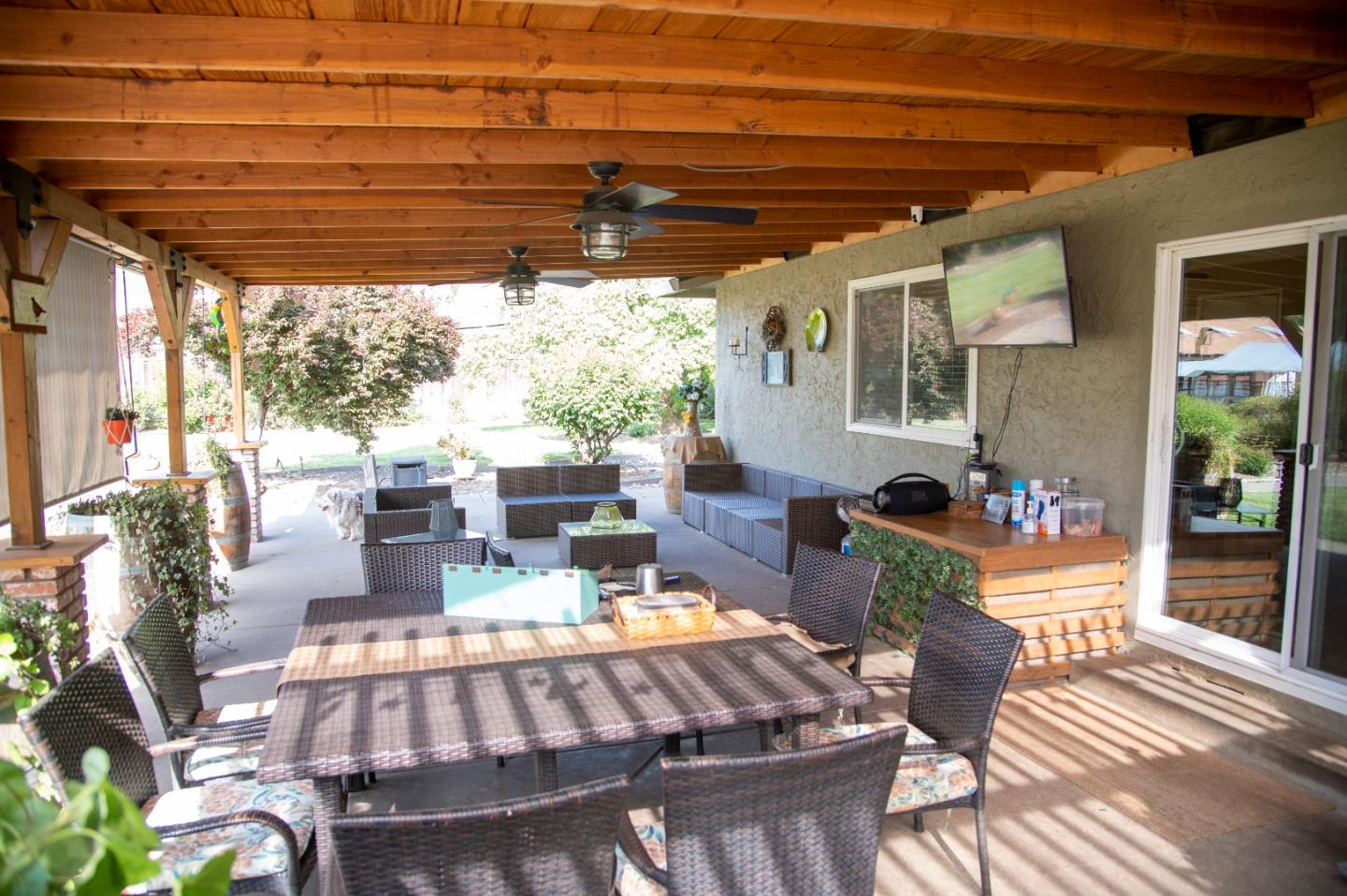 Detail Gallery Image 27 of 46 For 1355 King George Ct, San Martin,  CA 95046 - 3 Beds | 2 Baths