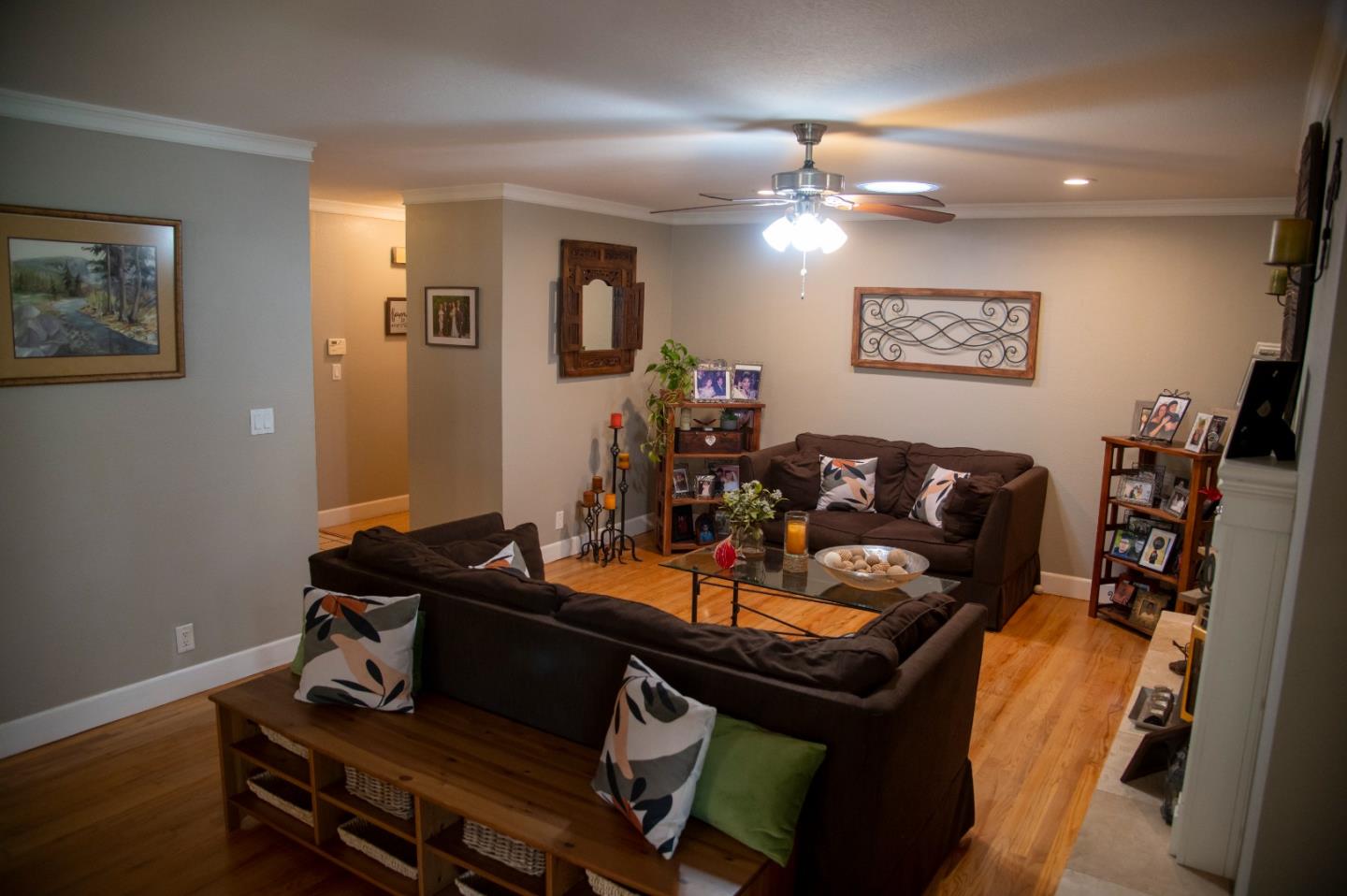 Detail Gallery Image 4 of 46 For 1355 King George Ct, San Martin,  CA 95046 - 3 Beds | 2 Baths