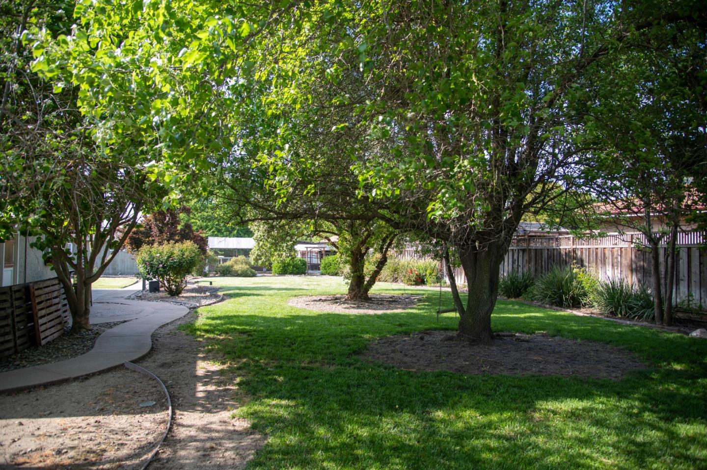 Detail Gallery Image 41 of 46 For 1355 King George Ct, San Martin,  CA 95046 - 3 Beds | 2 Baths