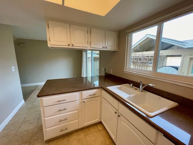 Detail Gallery Image 13 of 30 For 3 Comstock Queen Ct, Mountain View,  CA 94043 - 3 Beds | 2/1 Baths