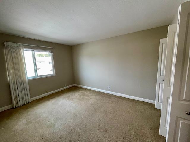 Detail Gallery Image 17 of 30 For 3 Comstock Queen Ct, Mountain View,  CA 94043 - 3 Beds | 2/1 Baths