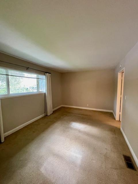 Detail Gallery Image 25 of 30 For 3 Comstock Queen Ct, Mountain View,  CA 94043 - 3 Beds | 2/1 Baths