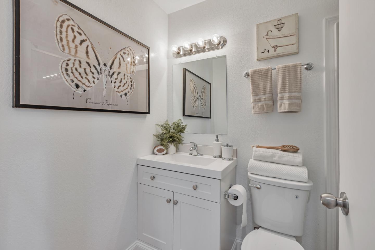 Detail Gallery Image 23 of 29 For 1363 Santa Fe Dr, San Jose,  CA 95118 - 3 Beds | 1/1 Baths