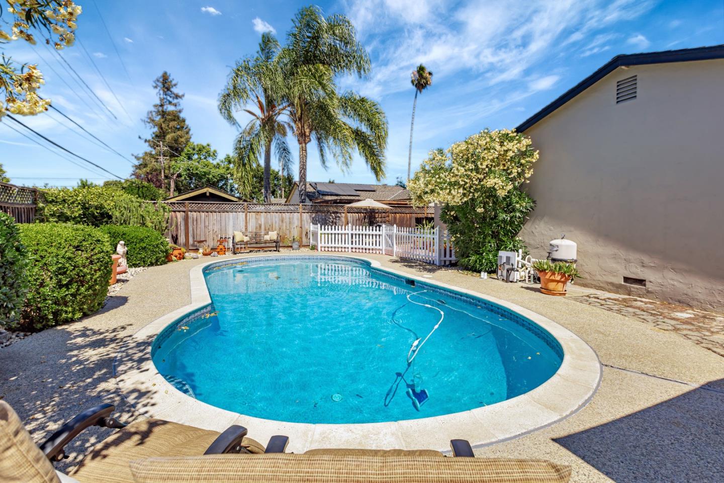 Detail Gallery Image 28 of 29 For 1363 Santa Fe Dr, San Jose,  CA 95118 - 3 Beds | 1/1 Baths
