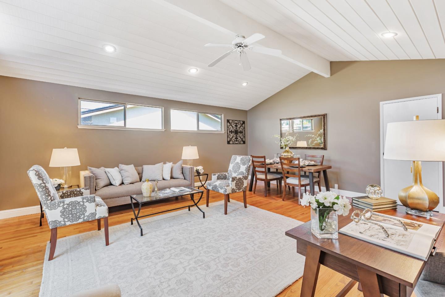 Detail Gallery Image 9 of 29 For 1363 Santa Fe Dr, San Jose,  CA 95118 - 3 Beds | 1/1 Baths
